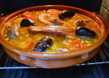 Cómo hacer arroz al horno con sabor valenciano. RECETA a la valenciana
