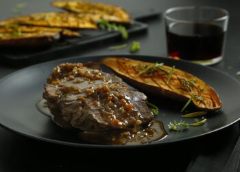 Una receta para preparar deliciosas carrilleras de ternera estofada
